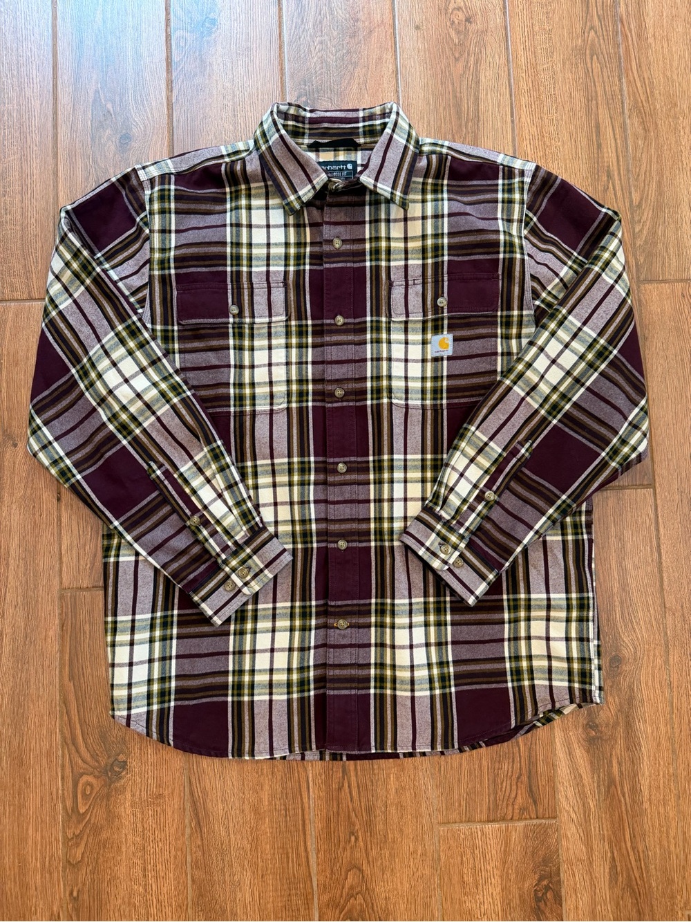 Carhartt Men’s Maroon Plaid Long-Sleeve Button-Up Shirt jacket / large / nwot